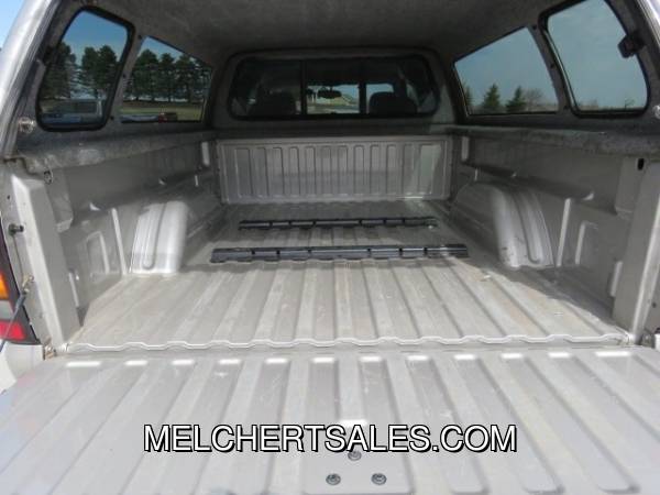 2004 GMC SIERRA 2500HD EXT CAB 143 5 WB 4WD SLT - - by for sale in Neenah, WI – photo 9