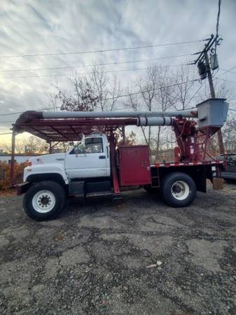 Bucket Truck for sale in Peabody, MA – photo 2