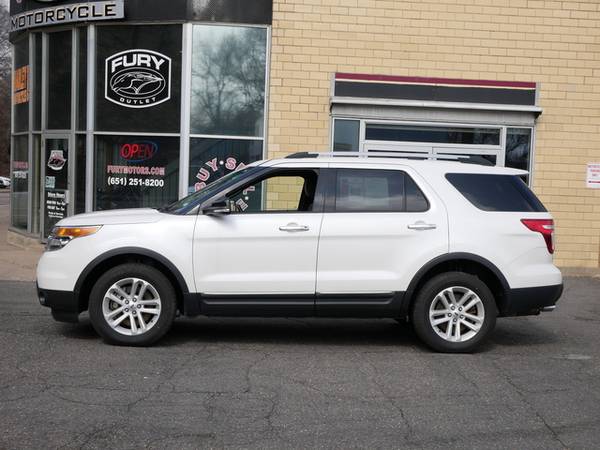 2013 Ford Explorer XLT - - by dealer - vehicle for sale in South St. Paul, MN – photo 4