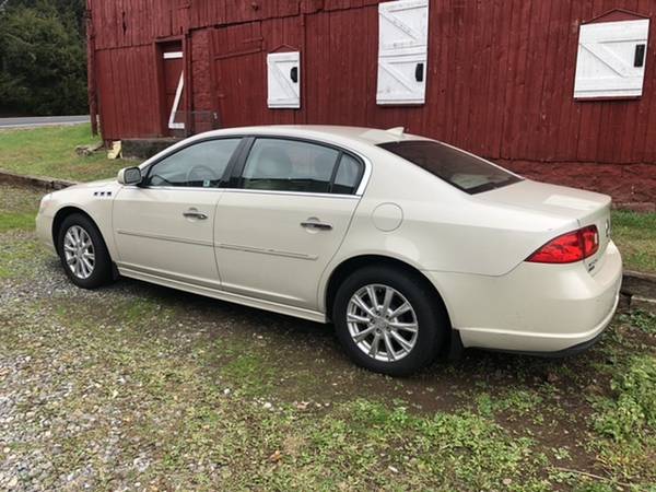 Buick Lucerne - cars & trucks - by owner - vehicle automotive sale for sale in Lewisberry, PA – photo 2