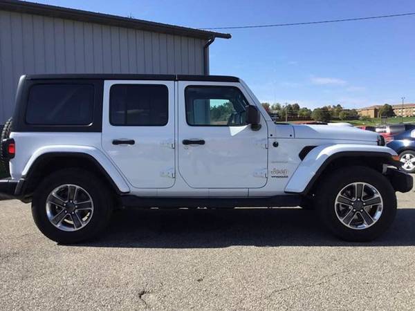 2020 Jeep Wrangler Unlimited Sahara suv White - - by for sale in Marshalltown , IA – photo 4