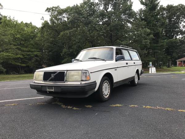 1989 Volvo 240 Wagon (Rare - 5 Speed Manual) for sale in Greensboro, NC – photo 11