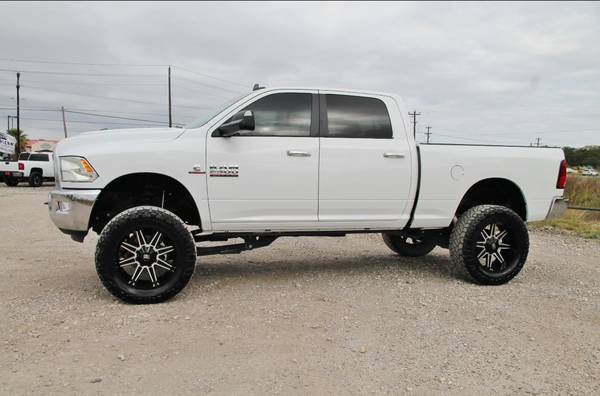 2015 RAM 2500 SLT 4X4*CUMMINS*LIFTED*NAV*BACK UP CAMERA*NITTO*XD... for sale in Liberty Hill, IN – photo 4