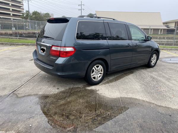 2005 Honda Odyssey Touring - cars & trucks - by owner - vehicle... for sale in Metairie, LA – photo 6