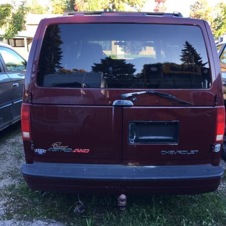 2003 Chevy Astro Van AWD for sale in Pinconning, MI – photo 3