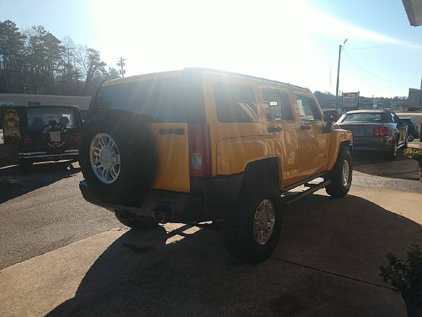 2006 HUMMER H3 Sport Utility - - by dealer - vehicle for sale in Cleveland, GA – photo 8