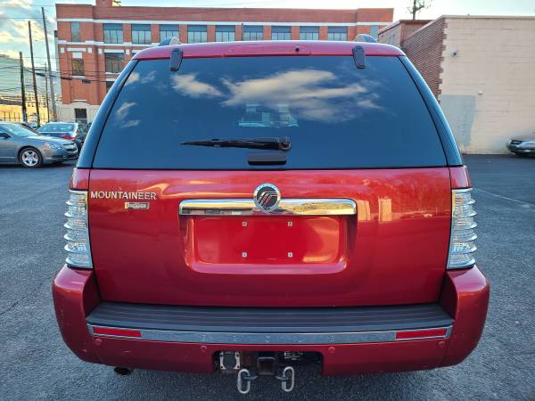 2008 Mercury Mountaineer Premier RWD WARRANTY AVAILABLE - cars & for sale in HARRISBURG, PA – photo 4