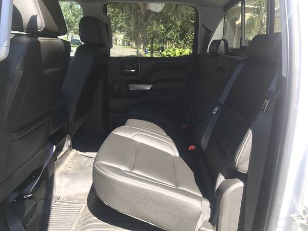 2018 Chevrolet Silverado 1500 Z71 4WD LT Crew - - by for sale in Ellenton, FL – photo 9