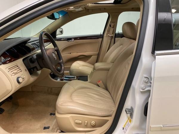 2011 Buick Lucerne CXL - - by dealer - vehicle for sale in Akron, OH – photo 19