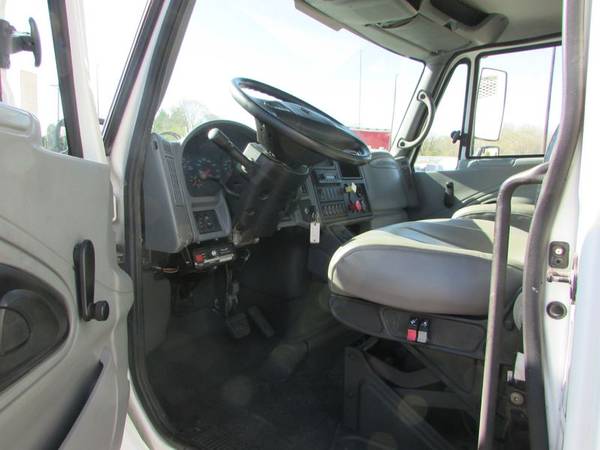 2003 International 4300 Reg Cab W/12 Flat-bed - cars for sale in ST Cloud, MN – photo 13