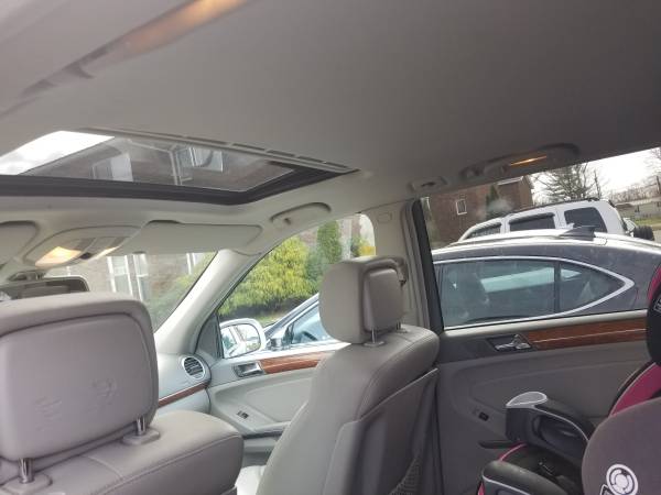2007 Mercedes-Benz GL450 excellent condition OBO for sale in Athens, OH – photo 15
