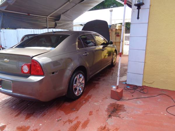 2011 CHEVY MALIBU CLEAN - cars & trucks - by owner - vehicle... for sale in Fort Lauderdale, FL – photo 2