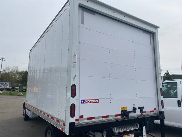 2019 Freightliner 14 Box Truck DIESEL LIKE NEW 1K MILES for sale in Swartz Creek,MI, OH – photo 11