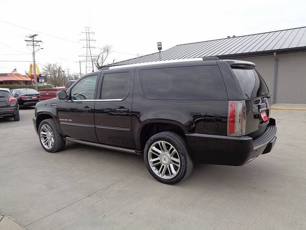 2014 Cadillac Escalade ESV 4d SUV AWD Premium - - by for sale in Marion, IA – photo 10