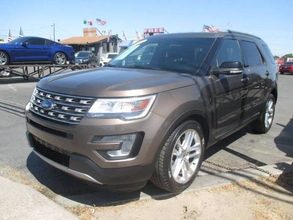 2016 FORD EXPLORER XLT - - by dealer - vehicle for sale in CERES, CA – photo 2
