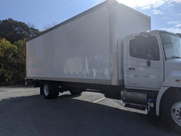 2016 HINO 268A 26' BOX W/LIFTGATE ONLY 153K MILE WARRANTY - cars &... for sale in Wappingers Falls, WV – photo 5