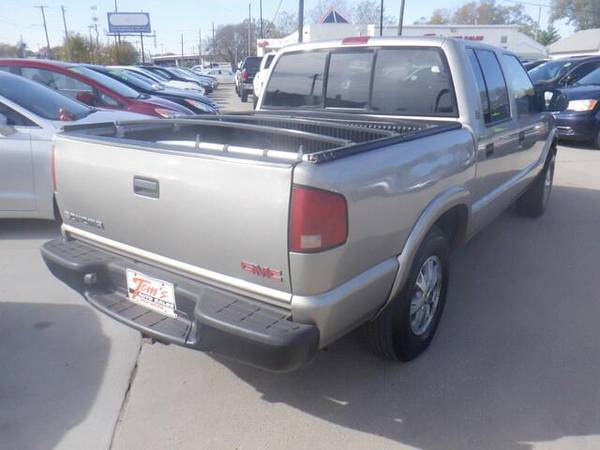 2002 GMC Sonoma SLS - cars & trucks - by dealer - vehicle automotive... for sale in Des Moines, IA – photo 2