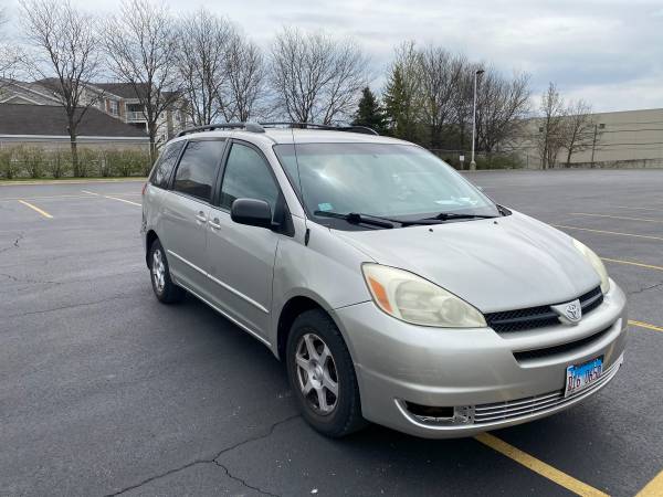 2005 Toyota Sienna LE, 8 passenger for sale in West Chicago, IL – photo 5