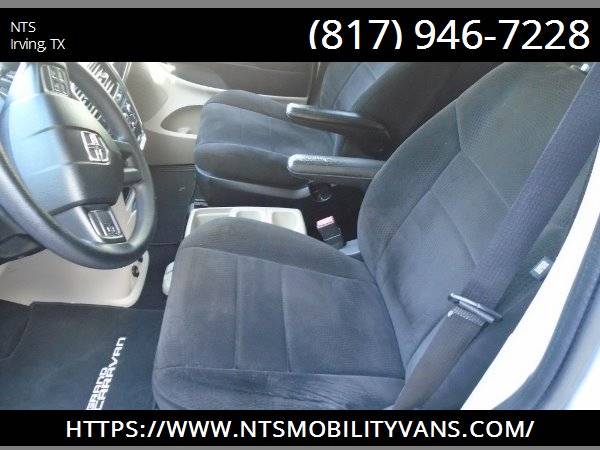 12 DODGE GRAND CARAVAN HANDICAPPED WHEELCHAIR MOBILITY MANUAL RAMP VAN for sale in Irving, MS – photo 12