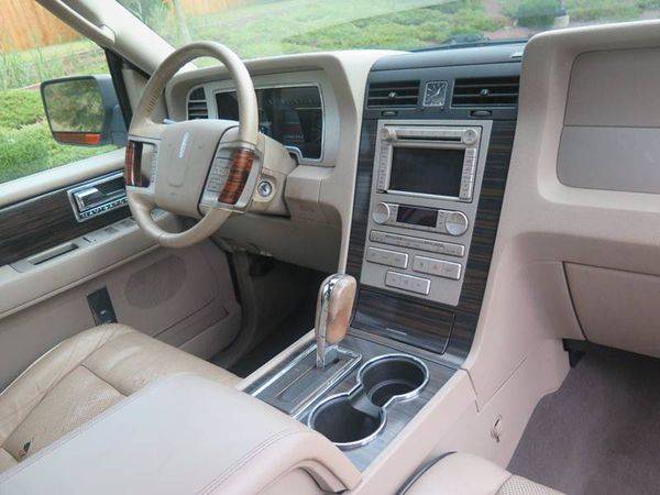 2007 Lincoln Navigator Luxury 4dr SUV 4WD - Wholesale Pricing To The... for sale in Hamilton Township, NJ – photo 6