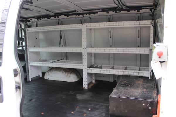 2000 CHEVY EXPRESS 3500 CARGO*1-OWNER*LOW MILES*SHELVING*LADDER... for sale in Flint, MI – photo 15