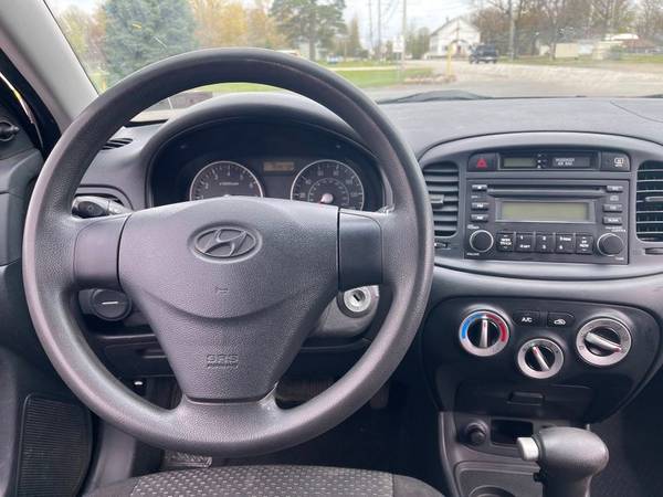 2008 Hyundai Accent GS - - by dealer - vehicle for sale in Ravenna, OH – photo 9
