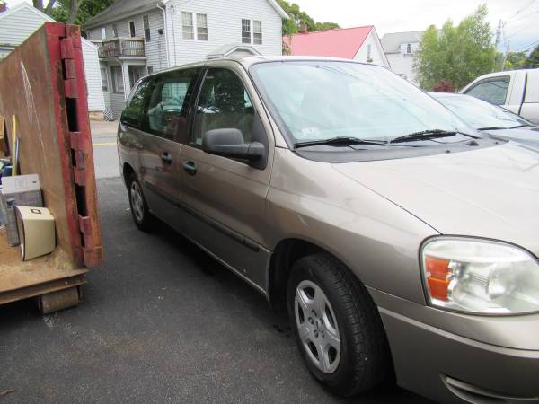2005 FORD 7 PASS VAN for sale in North Attleboro, MA – photo 2