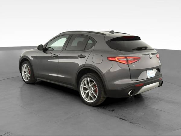 2018 Alfa Romeo Stelvio Sport SUV 4D hatchback Gray - FINANCE ONLINE... for sale in Long Beach, CA – photo 7