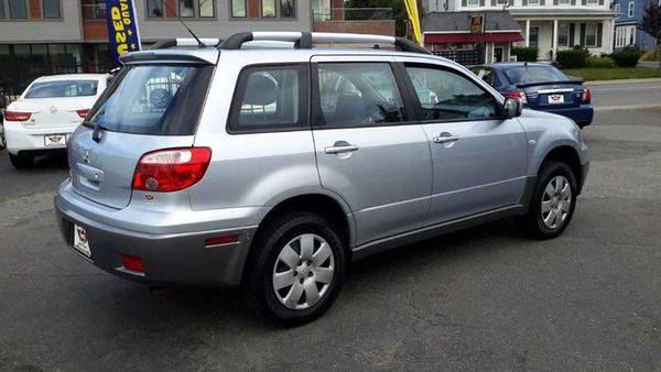 2006 Mitsubishi Outlander LS 4dr SUV w/Automatic - SUPER CLEAN! WELL... for sale in Wakefield, MA – photo 6