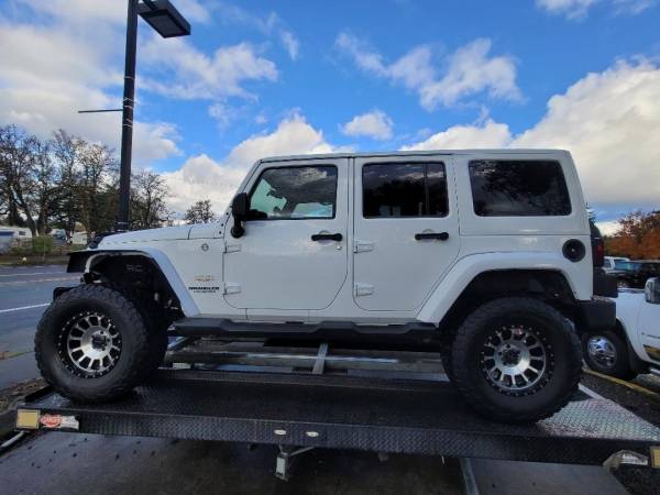 2012 Jeep Wrangler 4x4 4WD Unlimited Sahara Sport Utility 4D SUV for sale in Portland, OR – photo 4