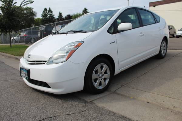 *** 2008 TOYOTA PRIUS ** FINANCING ** - cars & trucks - by dealer -... for sale in Saint Paul, MN – photo 2