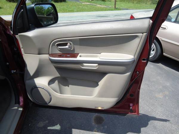 2007 Suzuki Grand Vitara Luxury 4dr SUV 4WD CASH DEALS ON ALL CARS... for sale in Lake Ariel, PA – photo 12