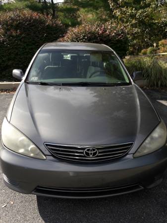 TOYOTA CAMRY LE for sale in Philadelphia, PA – photo 4