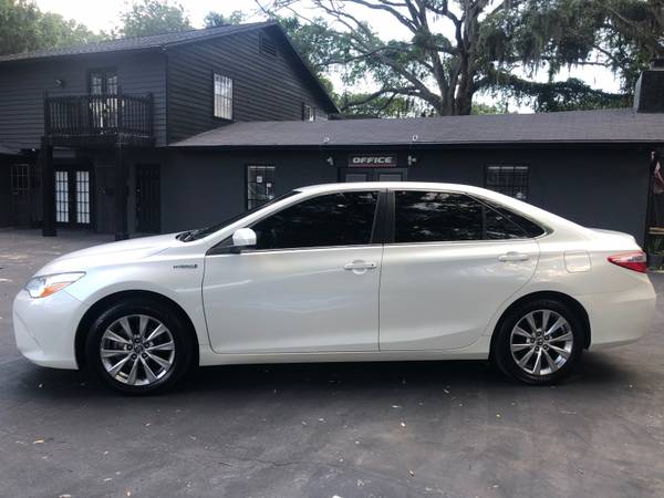 15 TOYOTA CAMRY HYBRID XLE ONE OWNER CLEAN CARFAX with Cargo Space... for sale in TAMPA, FL – photo 7