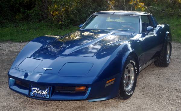 Corvette 1980 C3 Auto, low miles - cars & trucks - by owner -... for sale in Osteen, FL – photo 2