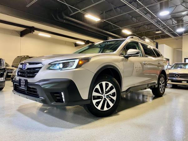 2020 Subaru Outback PREMIUM CVT, just 571 miles from new ! - cars &... for sale in Scottsdale, AZ – photo 2