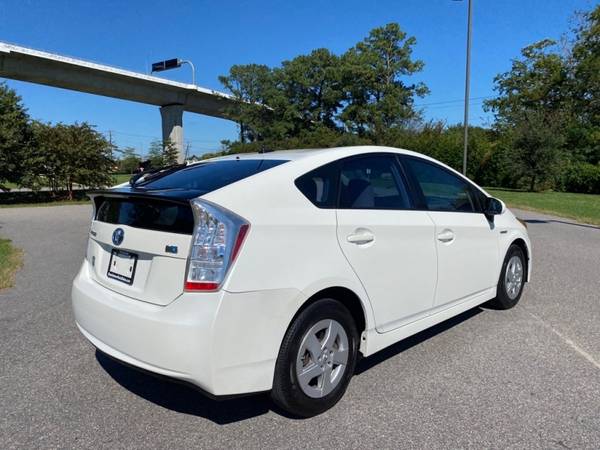 2010 TOYOTA PRIUS HYBRID ONE OWNER - cars & trucks - by dealer -... for sale in Chesapeake , VA – photo 3