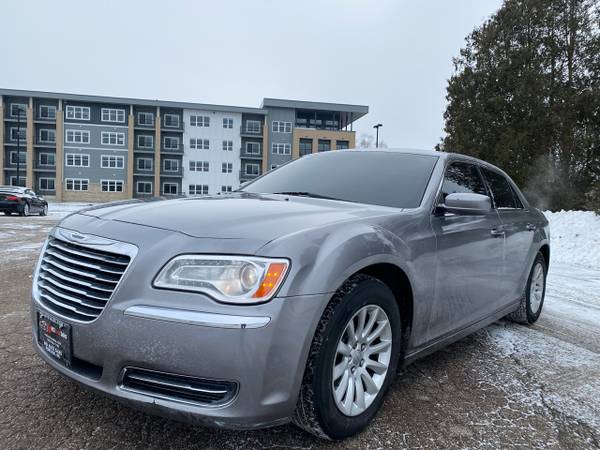 2014 Chrysler 300 4dr Sdn RWD - - by dealer - vehicle for sale in Portage, WI – photo 2
