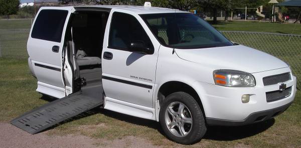 2008 Chevrolet Uplander Braun wheelchair conversion van for sale in Benson, AZ – photo 3
