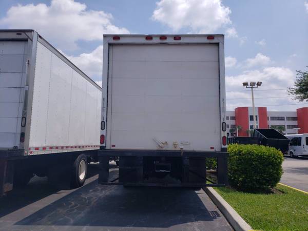 2014 Freightliner M2 106 24 Box - - by dealer for sale in Miami, FL – photo 5