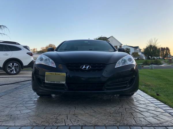 2010 Hyundai Genesis Coupe 2.0T R-Spec - cars & trucks - by owner -... for sale in Collingswood, NJ – photo 6