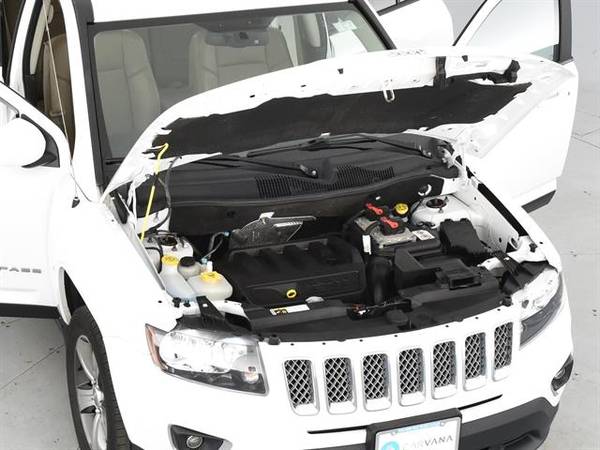 2016 Jeep Compass High Altitude Edition Sport Utility 4D suv White - for sale in Bowling green, OH – photo 4