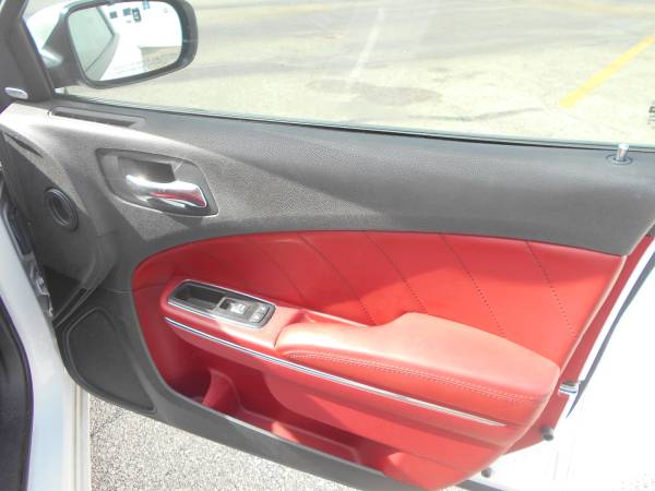 2011 Dodge R/T Plus Option Red Leather Nav. All Wheel Drive Sunroof for sale in Lafayette, IN – photo 7