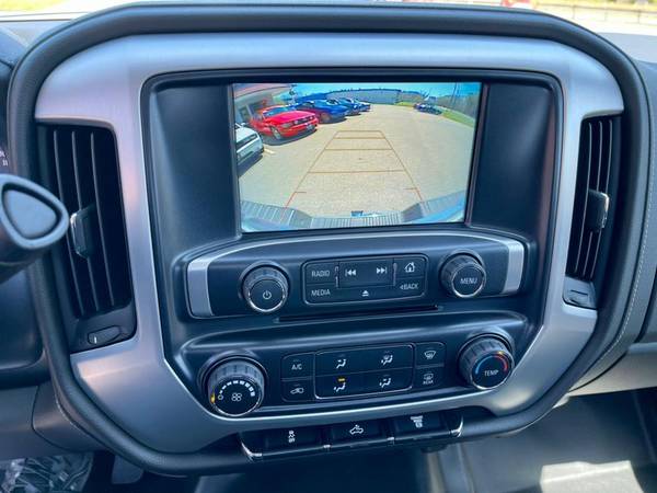 An Impressive 2018 GMC Sierra 3500HD TRIM with only 887 for sale in South Windsor, CT – photo 13