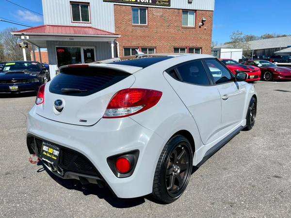 Check Out This Spotless 2014 Hyundai Veloster with 77, 422 for sale in South Windsor, CT – photo 9