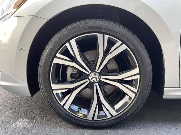 2020 VW Volkswagen Passat 2 0T SEL sedan Reflex Silver Metallic for sale in Spencerport, NY – photo 24