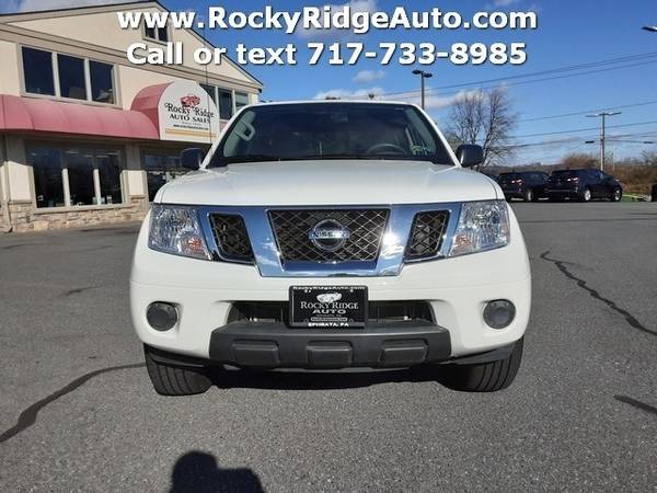 2019 NISSAN FRONTIER Crew Cab 4wd - cars & trucks - by dealer -... for sale in Ephrata, PA – photo 2