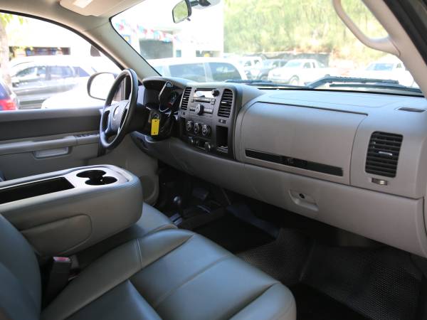 2012 Chevy Silverado Crew Cab 4WD, V8, LOW Miles, Tow Pkg, Vinyl for sale in Pearl City, HI – photo 24