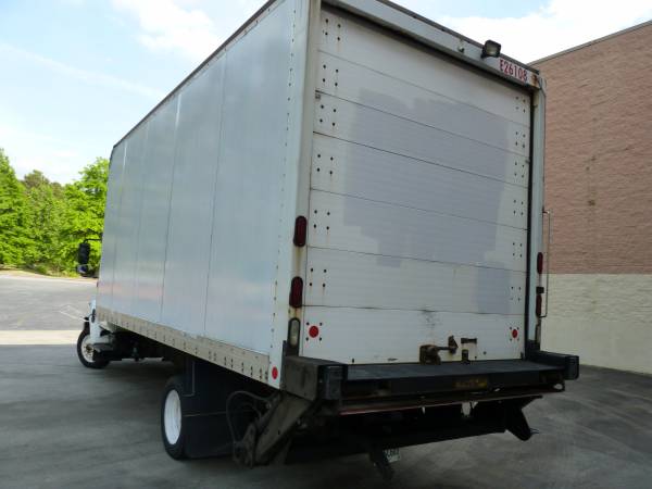 2010 HINO Toyota 185 Box Truck Turbo Diesel Liftgate LOW MILES for sale in Roswell, GA – photo 9