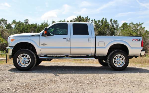 !LIFTED!LEATHER+NAV+LOADED 4X4 2015 FORD F250 LARIAT 6.7L POWERSTROKE! for sale in Liberty Hill, TX – photo 4